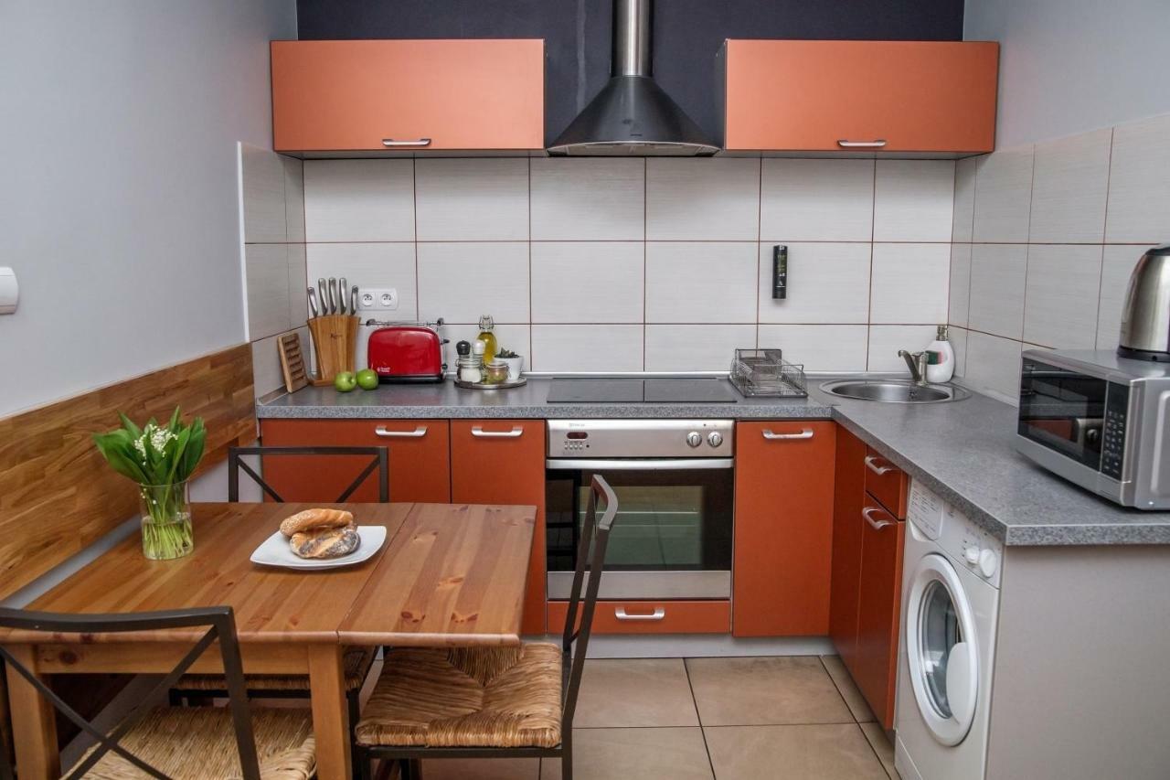 Red Kurka Apartments Krakow Dış mekan fotoğraf
